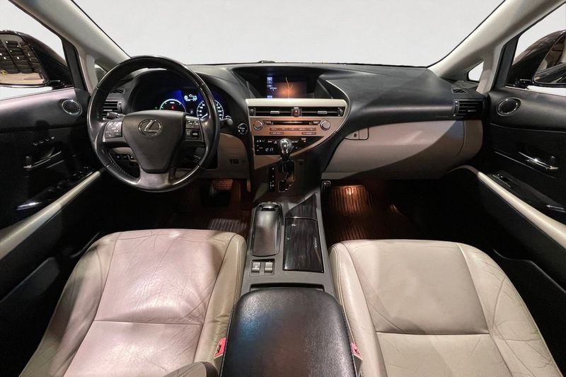 Lexus RX bild 11