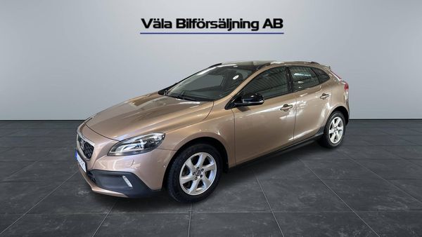 Volvo V40 Cross Country D3 Momentum Business Edition, 150hk / Pano / GPS / Drag - 2016