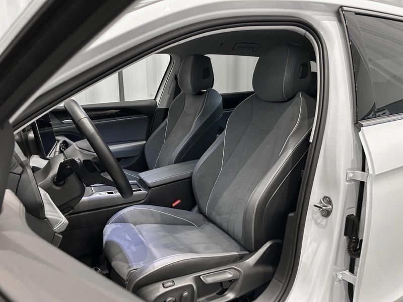 Volkswagen Passat bild 6