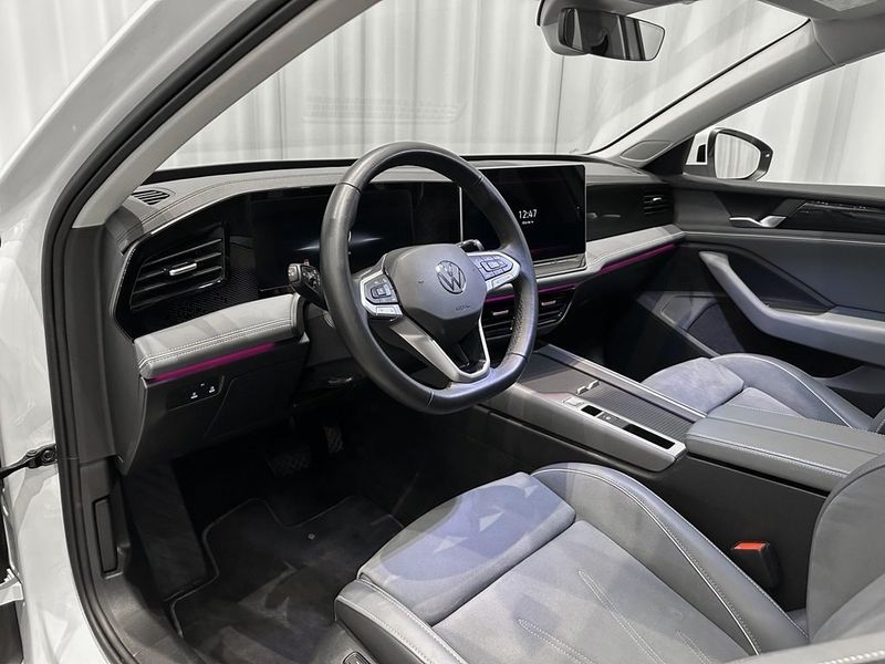 Volkswagen Passat bild 9