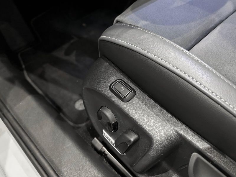 Volkswagen Passat bild 7