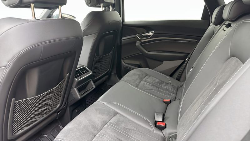 Audi Q8 e-tron bild 12