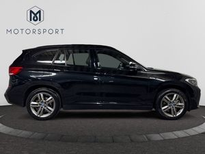 BMW X1 bild 8