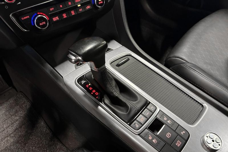Kia Optima bild 22