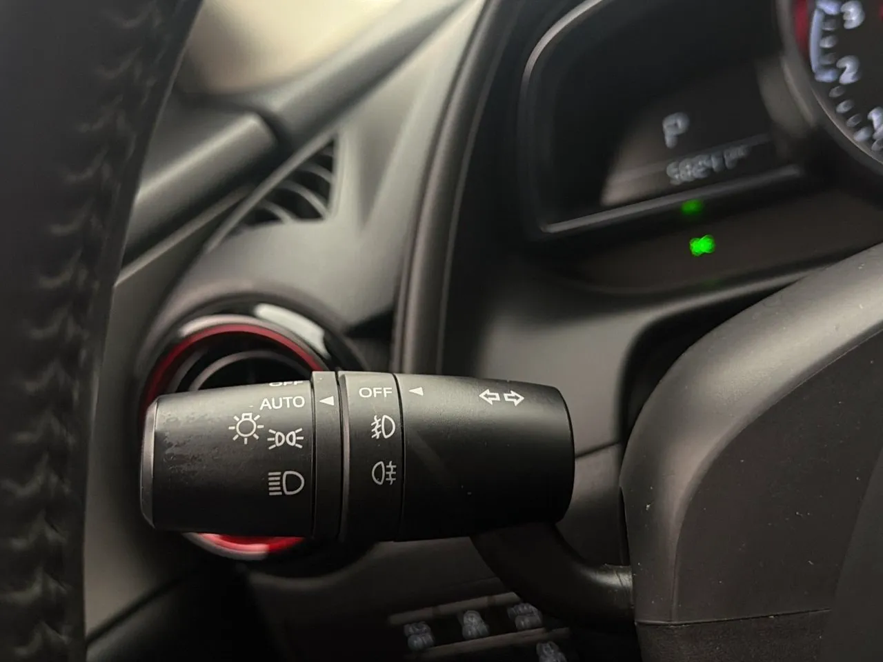 Vehicle image 14