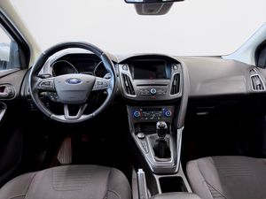 Ford Focus bild 9