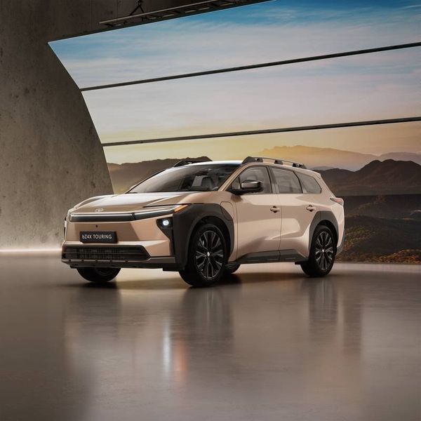 Toyota bZ4X Touring Active Tech FWD Företagskampanj 40.000kr rabatt - 2026
