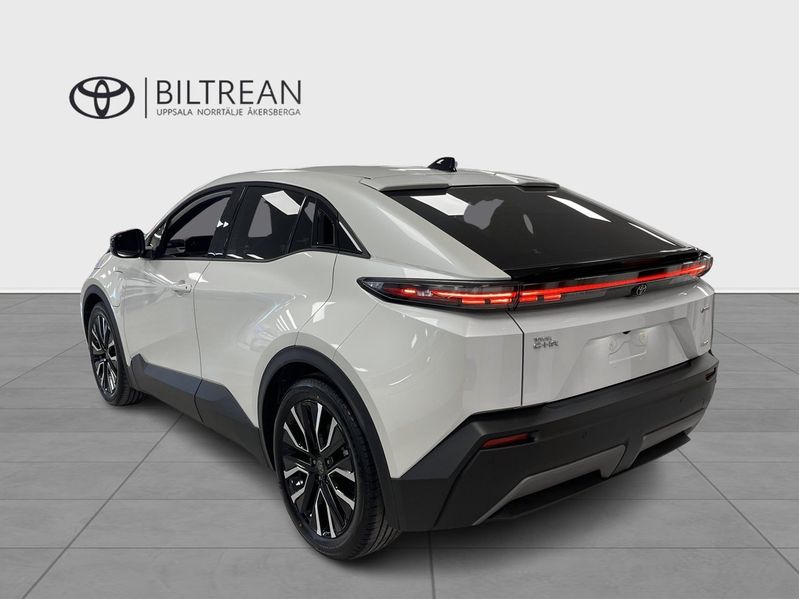 Toyota C-HR+ bild 2