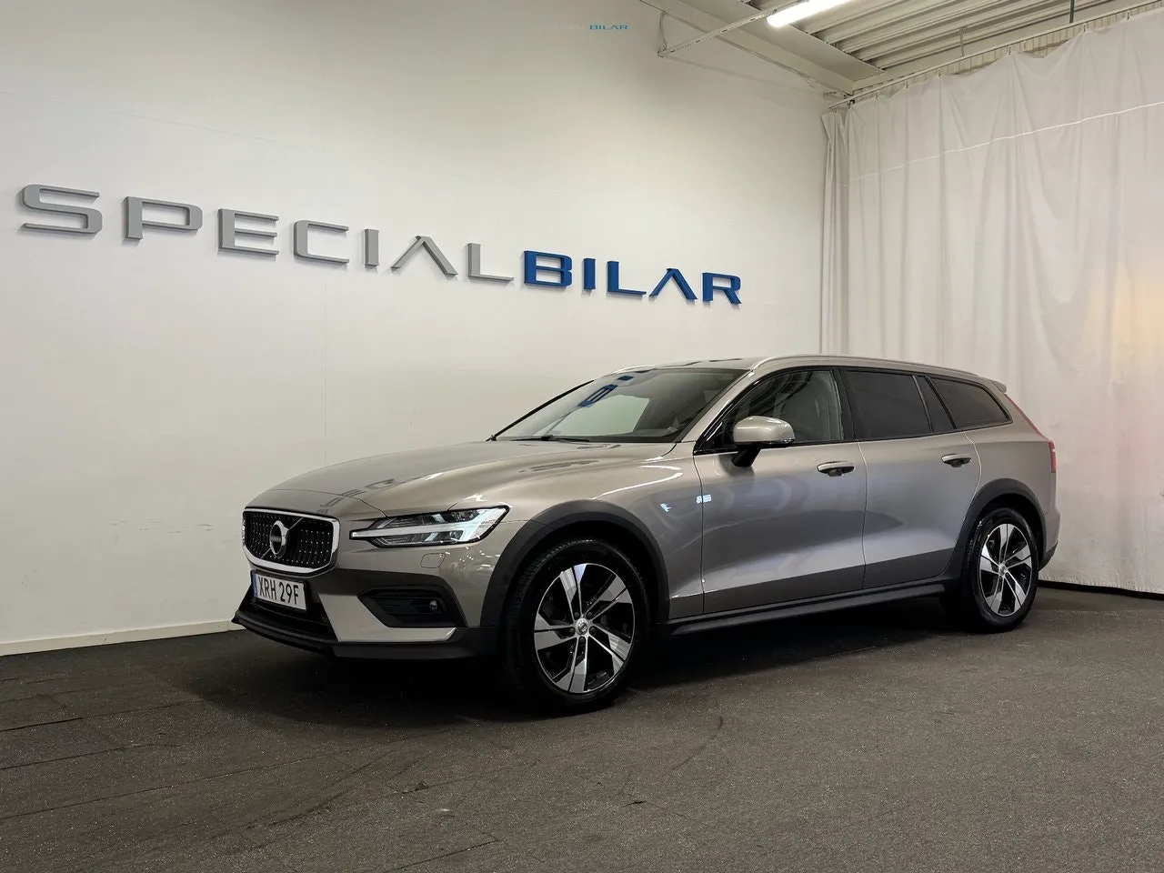 Vehicle image 22