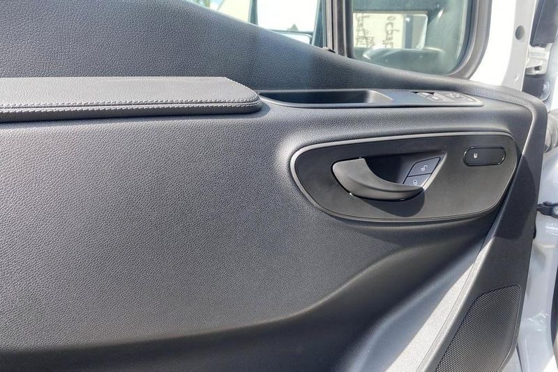 Mercedes e-Sprinter bild 9