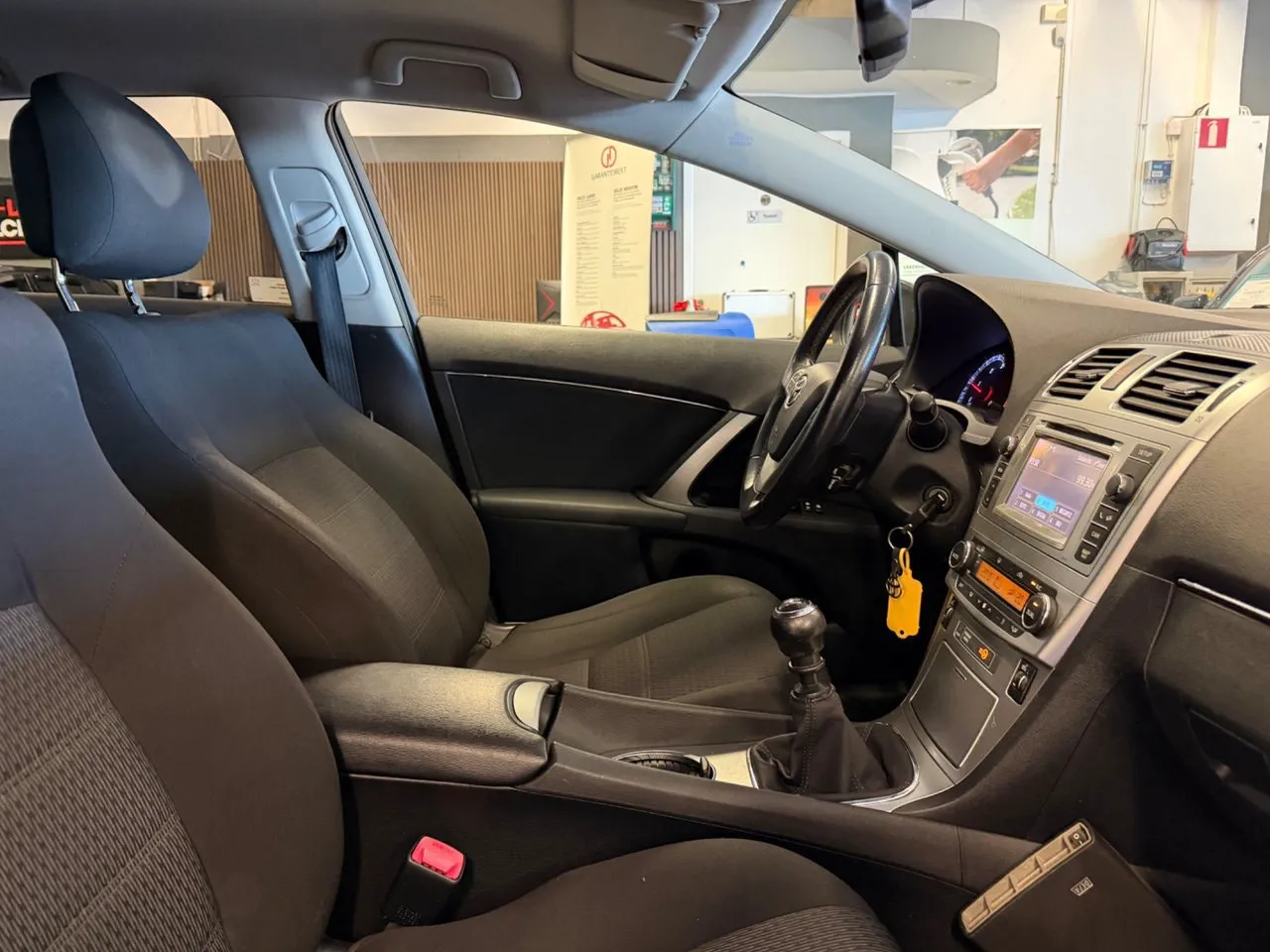 Vehicle image 20