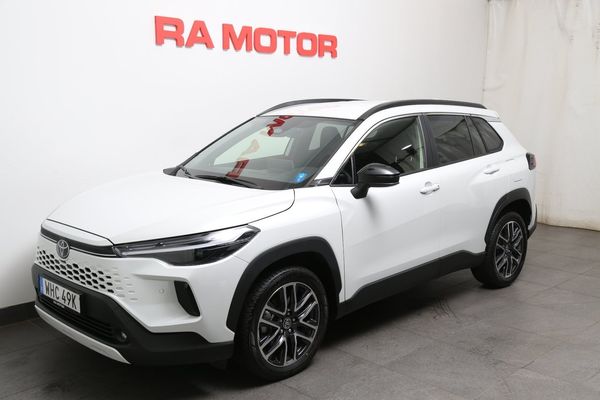 Toyota Corolla Cross 1,8 Hybrid E-CVT 140hk Style Kamera Leasbar - 2025