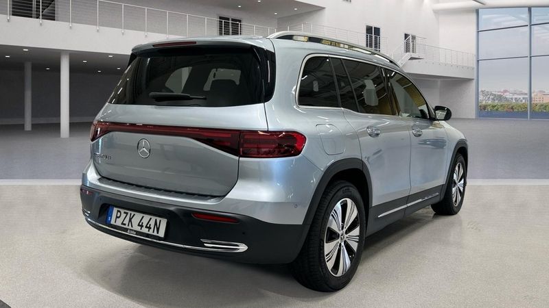 Mercedes EQB250+ bild 4