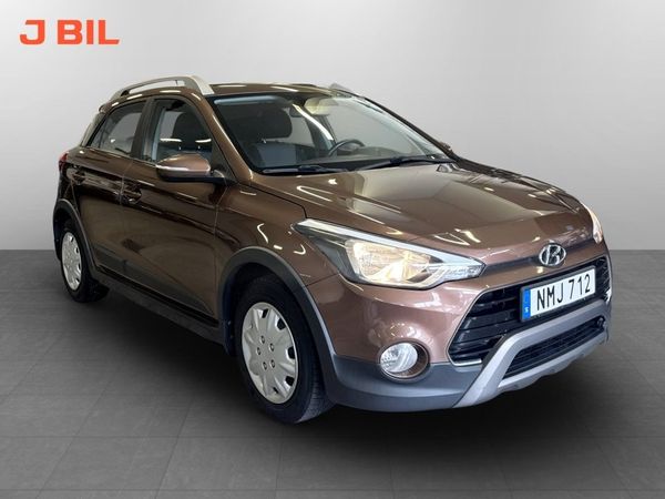 Hyundai i20 Active 1.0 T-GDI Blue 100hk RATTVÄRME - 2017