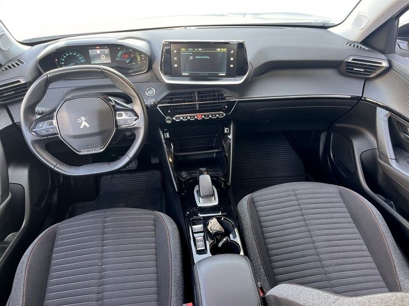 Peugeot e-2008 bild 6