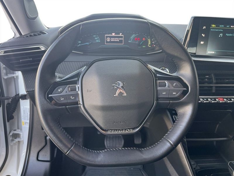 Peugeot e-2008 bild 7