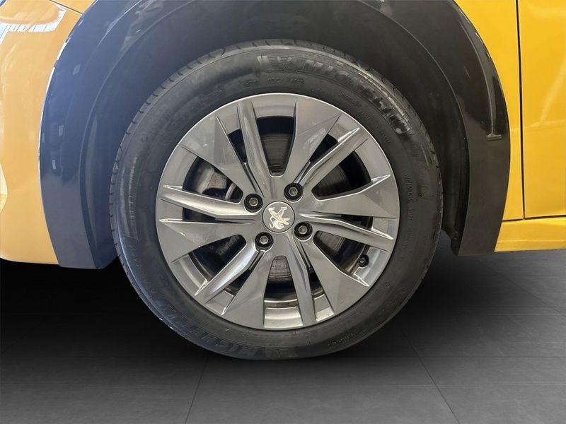 Peugeot e-208 bild 14
