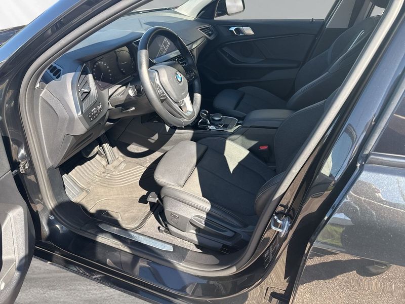 BMW 118 bild 6