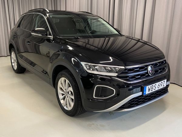 Volkswagen T-Roc 1.5 TSI 150hk Backkamera Keyless Apple car - 2025