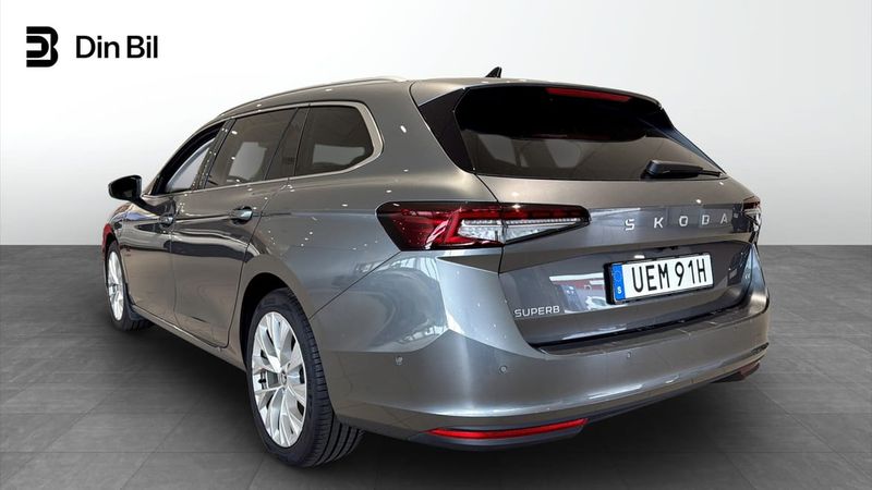 Skoda Superb bild 3