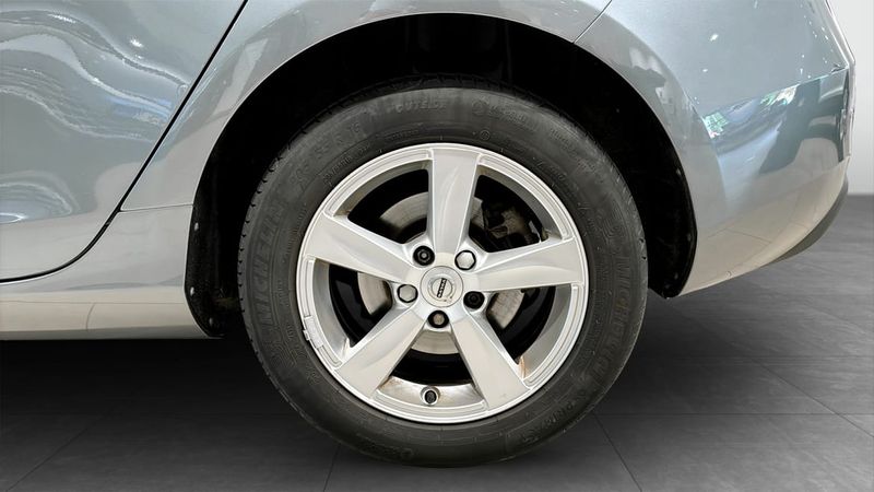 Volvo V40 bild 6