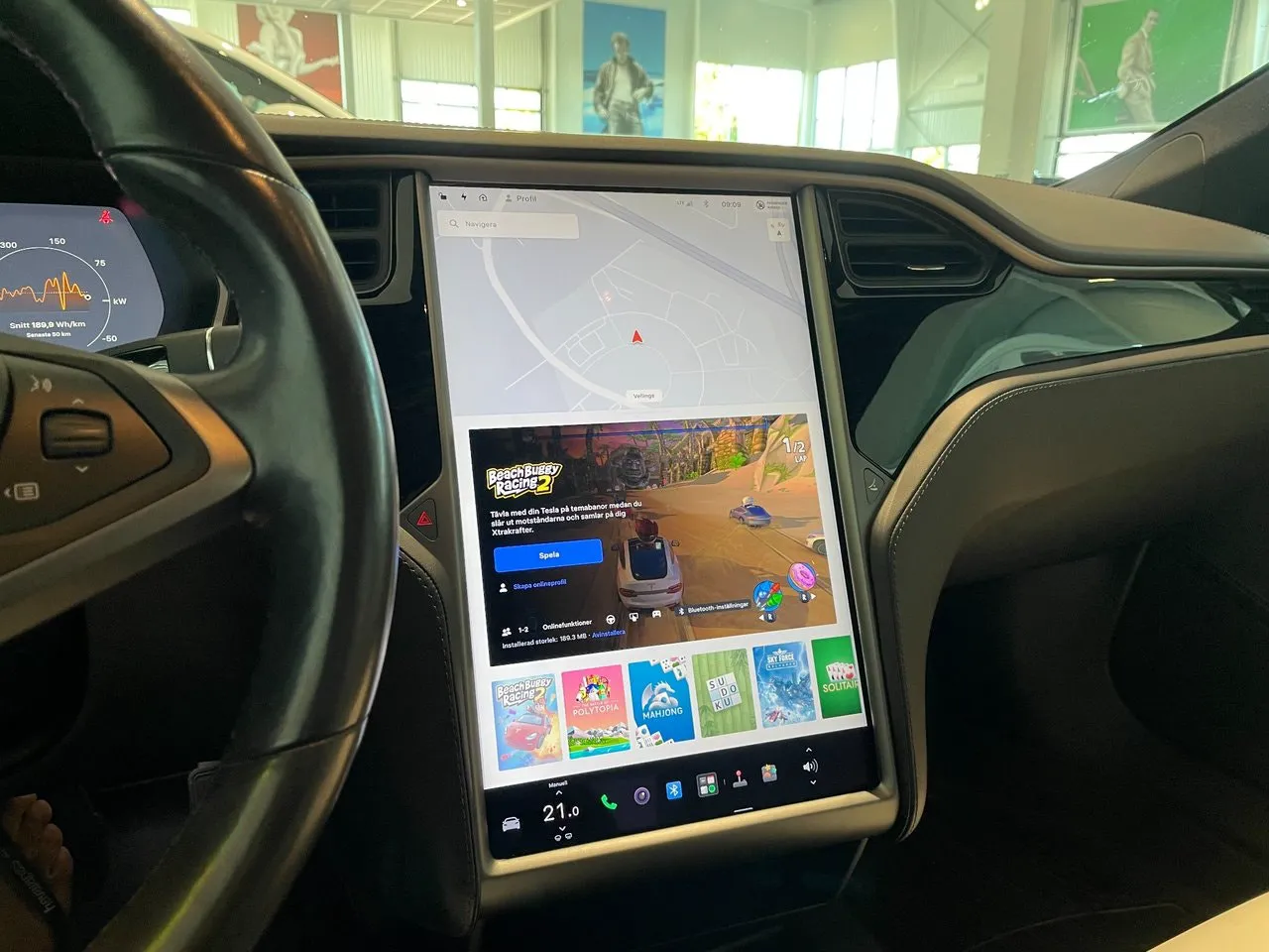Vehicle image 19