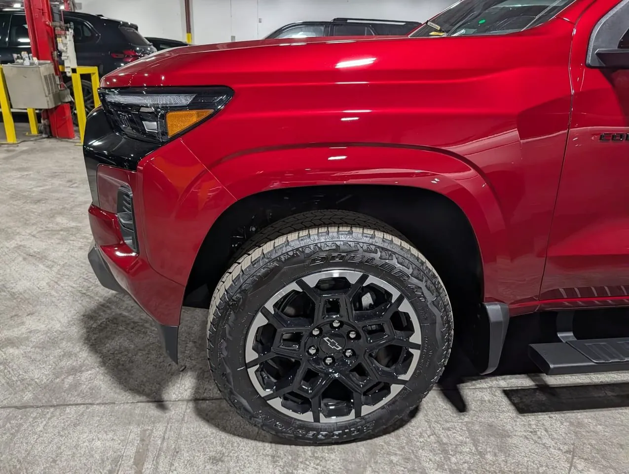 Vehicle image 10