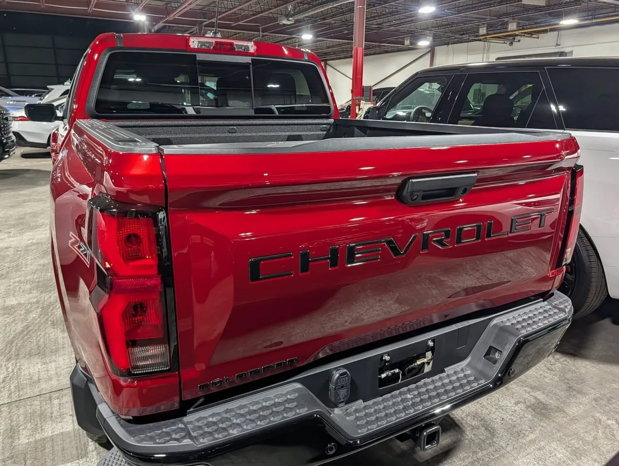 Vehicle image 9