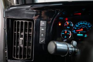 Chevrolet Express bild 29