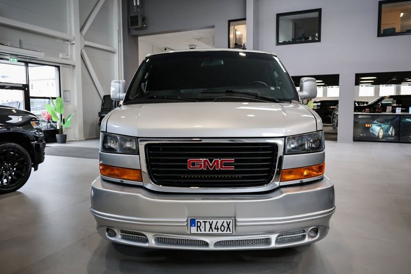 Chevrolet Express bild 2