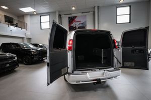 Chevrolet Express bild 15
