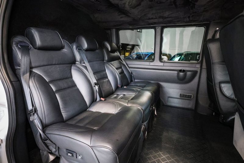 Chevrolet Express bild 20