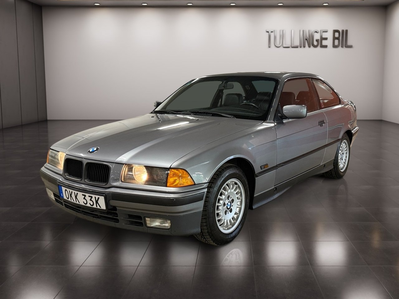 BMW 320