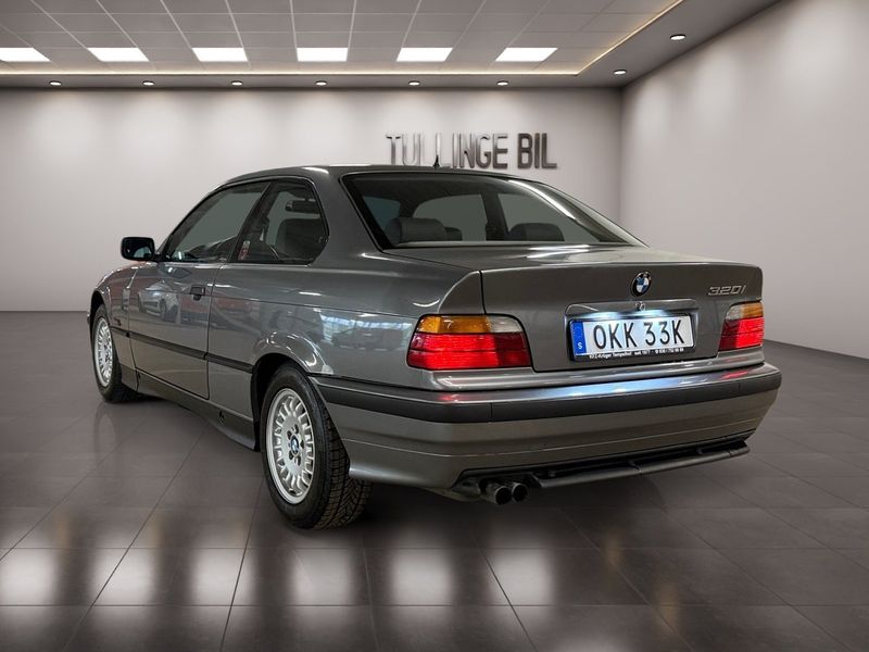 BMW 320 bild 3