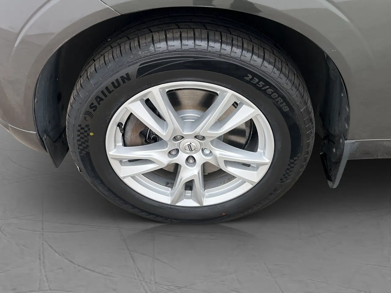 Vehicle image 36