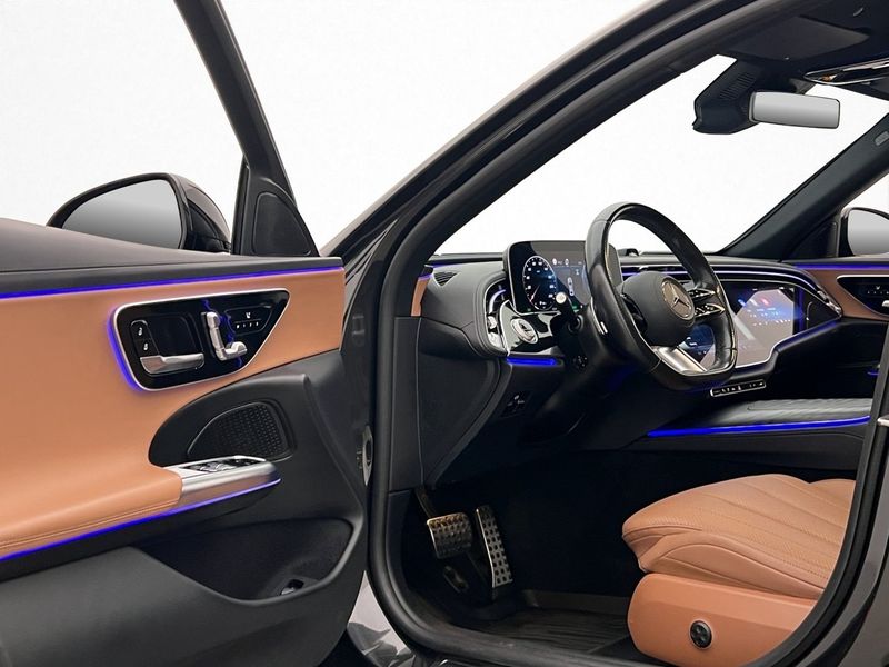 Mercedes E300 bild 10