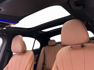 Mercedes E300 bild 12