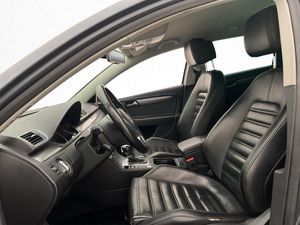 Volkswagen Passat bild 12