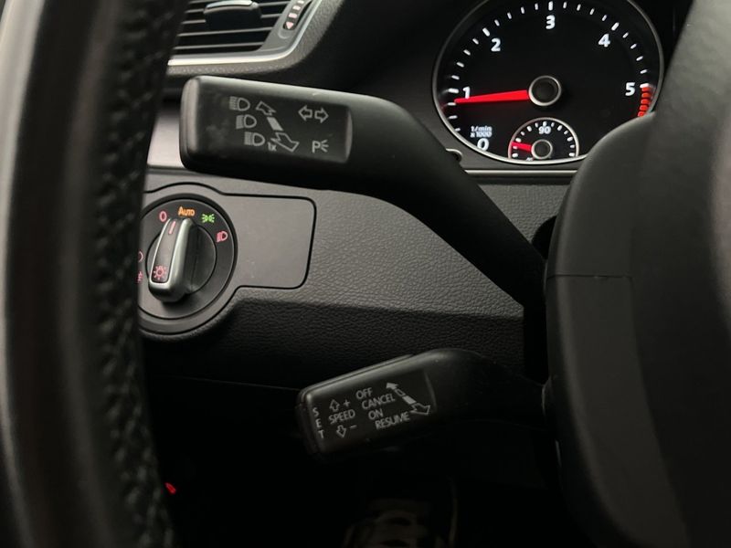 Volkswagen Passat bild 16