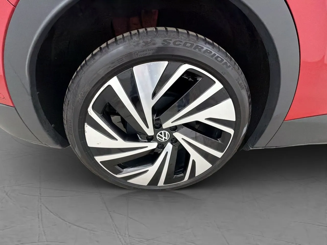 Vehicle image 36