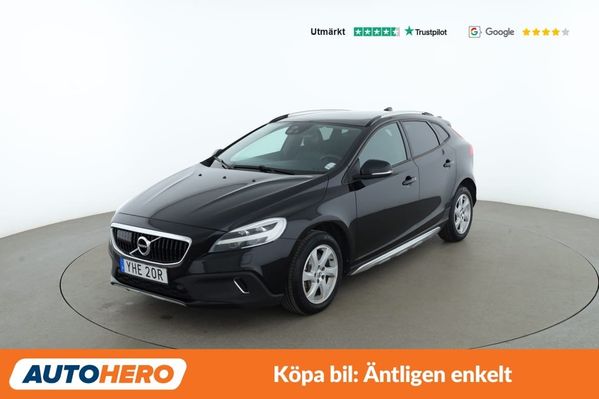 Volvo V40 Cross Country D3 / Värmare, BLIS, VOC, Panorama - 2019
