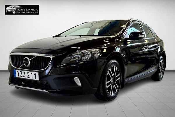 Volvo V40 Cross Country D3 150hk Business Nyservad inkl kamremsbyte - 2018