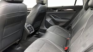 Volkswagen Passat bild 11