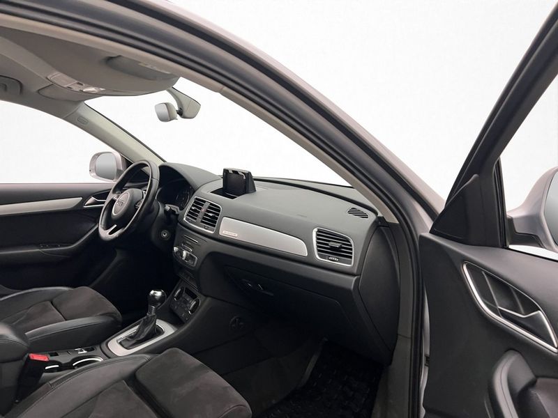Audi Q3 bild 22
