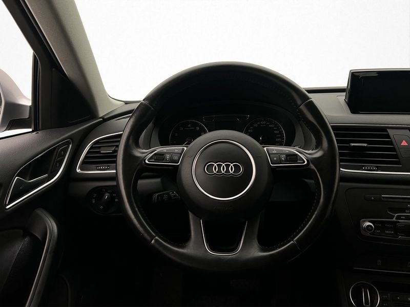 Audi Q3 bild 11
