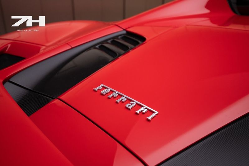 Ferrari F8 bild 30