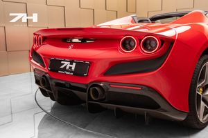 Ferrari F8 bild 29