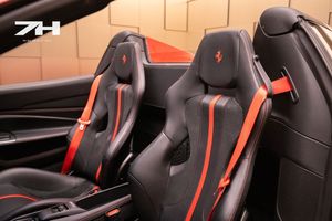 Ferrari F8 bild 19