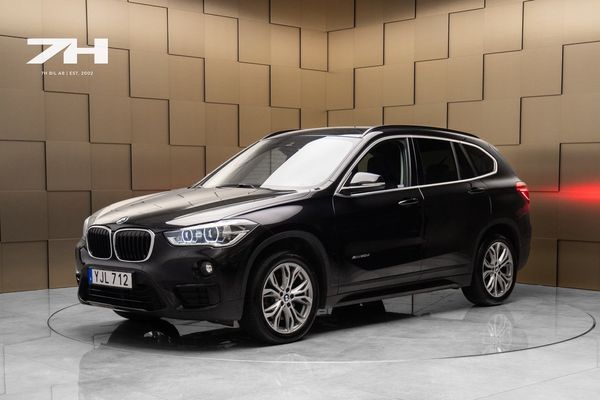 BMW X1 xDrive20d Sport line / Kamera / Nyservad / Rattvärme - 2017