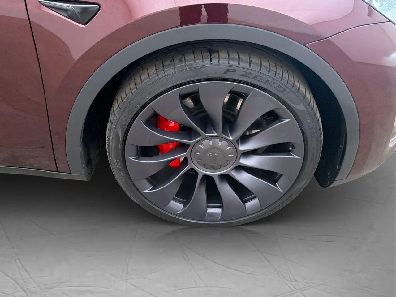 Vehicle image 32